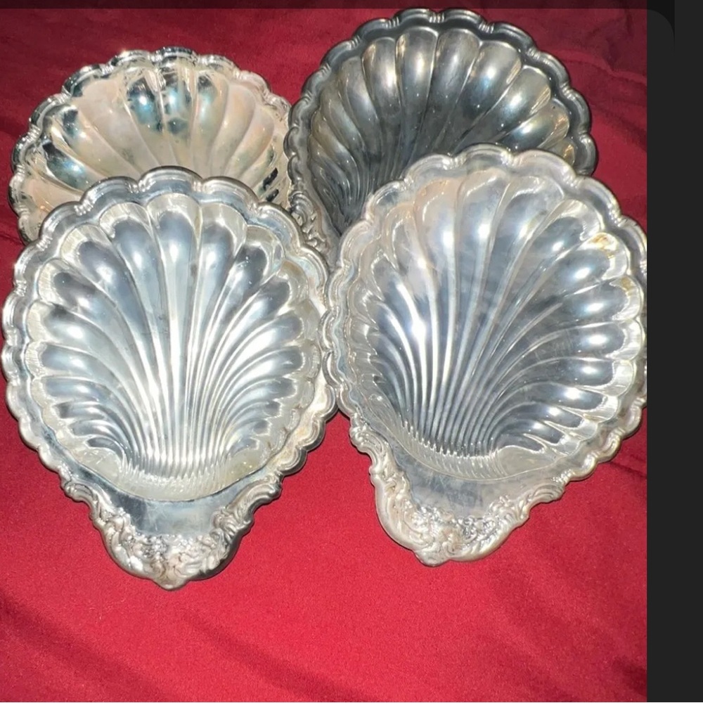 Vintage shell dish